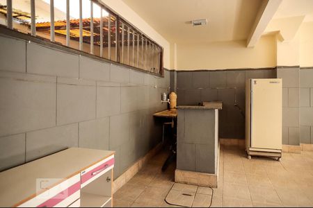 Apartamento à venda com 75m², 2 quartos e 1 vagaÁrea externa