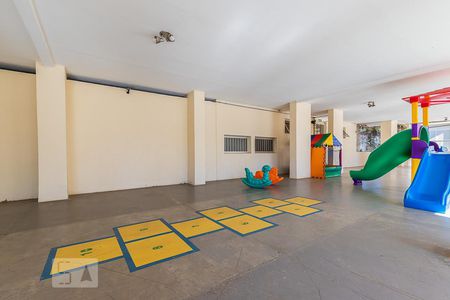 Apartamento à venda com 90m², 2 quartos e 1 vagaÁrea Comum - Playground