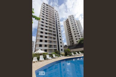 Apartamento para alugar com 74m², 3 quartos e 2 vagasFachada