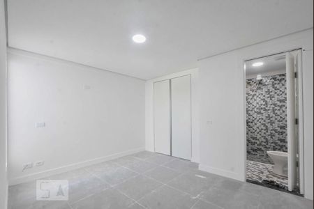 Apartamento para alugar com 100m², 2 quartos e 1 vagaSuíte 01