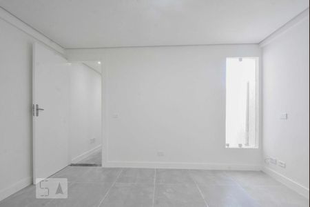 Apartamento para alugar com 100m², 2 quartos e 1 vagaSuíte 01