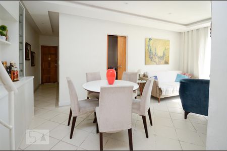 Sala de apartamento para alugar com 4 quartos, 140m² em Icaraí, Niterói