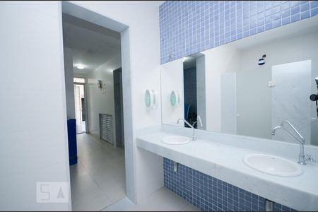 Apartamento para alugar com 140m², 4 quartos e 1 vagaSauna