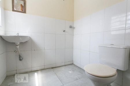 Banheiro de casa para alugar com 1 quarto, 65m² em Vila Matilde, São Paulo