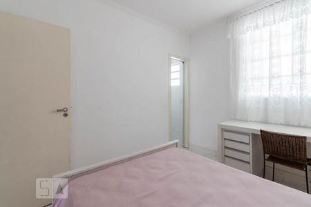 Suite de apartamento para alugar com 3 quartos, 107m² em Itaim Bibi, São Paulo