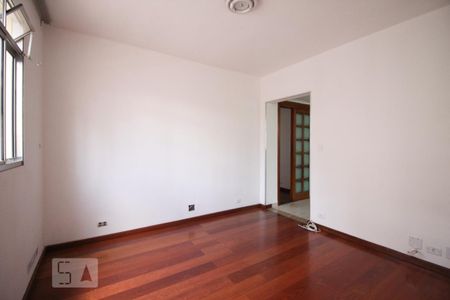 Apartamento à venda com 68m², 2 quartos e sem vaga Apartamento à venda com 68m², 2 quartos e sem vagaSala
