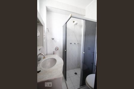 Apartamento à venda com 68m², 2 quartos e sem vaga Apartamento à venda com 68m², 2 quartos e sem vagaBanheiro