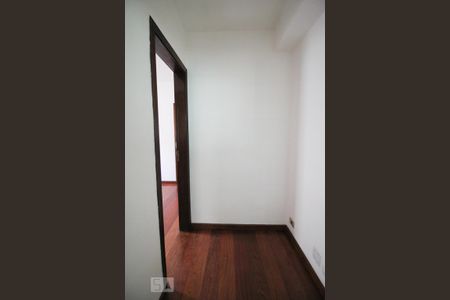 Apartamento à venda com 68m², 2 quartos e sem vaga Apartamento à venda com 68m², 2 quartos e sem vagaCorredor