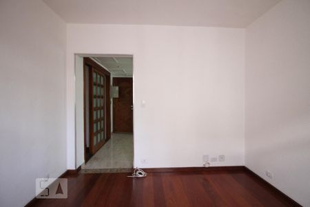 Apartamento à venda com 68m², 2 quartos e sem vaga Apartamento à venda com 68m², 2 quartos e sem vagaSala