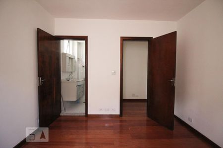 Apartamento à venda com 68m², 2 quartos e sem vaga Apartamento à venda com 68m², 2 quartos e sem vagaQuarto