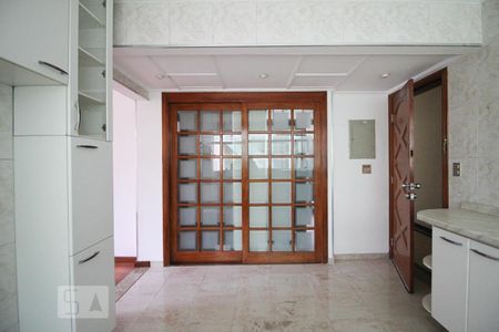 Apartamento à venda com 68m², 2 quartos e sem vaga Apartamento à venda com 68m², 2 quartos e sem vagaCozinha
