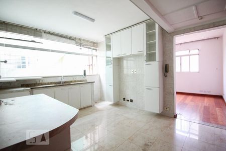 Apartamento à venda com 68m², 2 quartos e sem vaga Apartamento à venda com 68m², 2 quartos e sem vagaCozinha