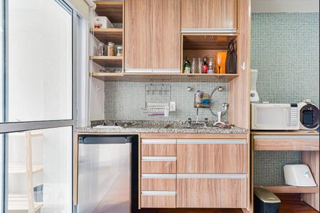 Studio para alugar com 32m², 1 quarto e 1 vaga Studio para alugar com 32m², 1 quarto e 1 vagaCozinha