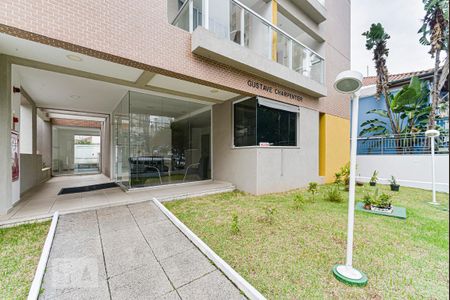 Studio para alugar com 32m², 1 quarto e 1 vaga Studio para alugar com 32m², 1 quarto e 1 vagaFachada