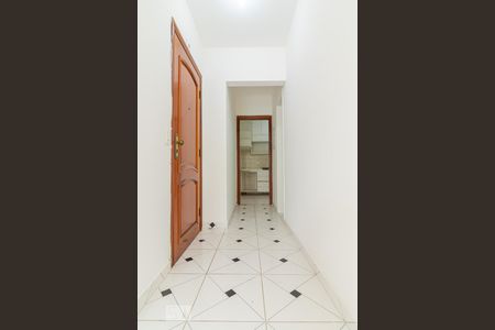 Corredor de apartamento à venda com 2 quartos, 54m² em Vila Santo Estéfano, São Paulo