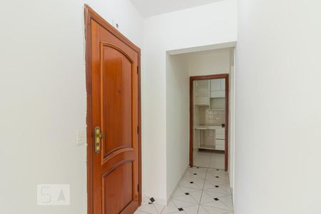 Corredor de apartamento à venda com 2 quartos, 54m² em Vila Santo Estéfano, São Paulo