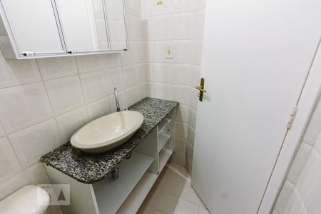 Banheiro de apartamento para alugar com 1 quarto, 35m² em Santa Cecília, São Paulo