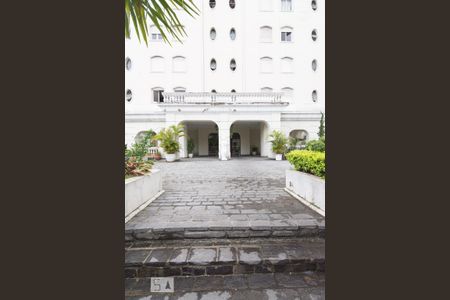 Apartamento à venda com 45m², 1 quarto e 1 vaga Apartamento à venda com 45m², 1 quarto e 1 vagaFachada