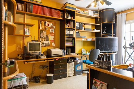 Casa à venda com 550m², 4 quartos e 4 vagas Casa à venda com 550m², 4 quartos e 4 vagasQuarto 3