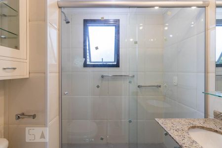 Apartamento à venda com 126m², 2 quartos e 3 vagas Apartamento à venda com 126m², 2 quartos e 3 vagasBanheiro 2 Suite 2