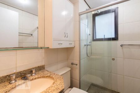 Apartamento à venda com 126m², 2 quartos e 3 vagas Apartamento à venda com 126m², 2 quartos e 3 vagasBanheiro 1 Suite 2