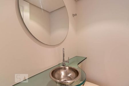 Lavabo de apartamento para alugar com 2 quartos, 126m² em Vila Nova Conceição, São Paulo