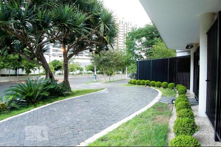Apartamento à venda com 126m², 2 quartos e 3 vagas Apartamento à venda com 126m², 2 quartos e 3 vagasÁrea comum