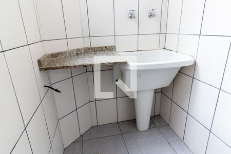 Apartamento para alugar com 83m², 2 quartos e sem vagaÁrea de Serviço