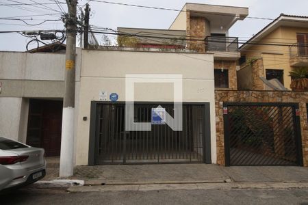 Casa à venda com 200m², 3 quartos e 4 vagasPlaquinha