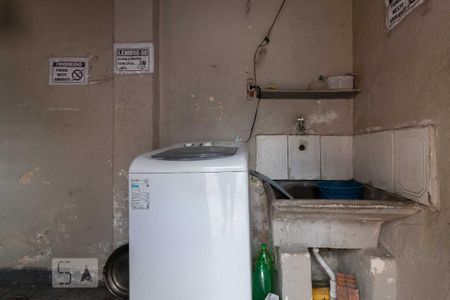 Casa à venda com 300m², 3 quartos e 2 vagasÁrea de Serviço