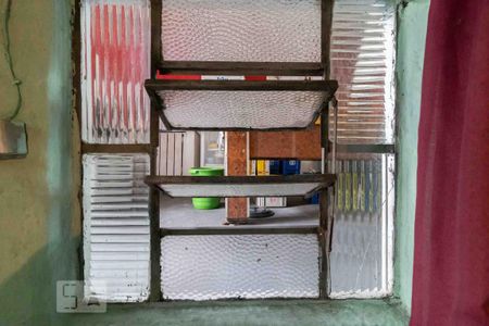 Casa à venda com 300m², 3 quartos e 2 vagasQuarto externo - Janela