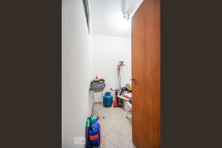 Casa à venda com 177m², 3 quartos e 5 vagas Casa à venda com 177m², 3 quartos e 5 vagasQuarto de serviço