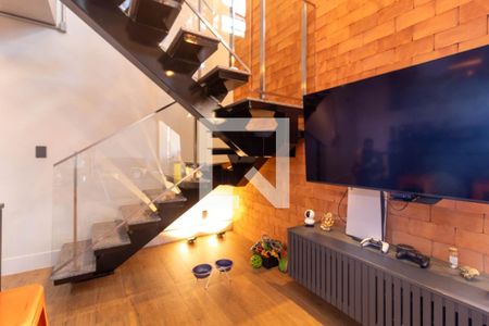 Sala de apartamento à venda com 1 quarto, 70m² em Vila Pompéia, São Paulo