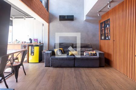 Sala de apartamento à venda com 1 quarto, 70m² em Vila Pompéia, São Paulo