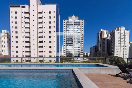 Apartamento à venda com 70m², 1 quarto e 1 vagaÁrea comum - Piscina