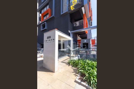 Apartamento à venda com 70m², 1 quarto e 1 vagaFachada e portaria