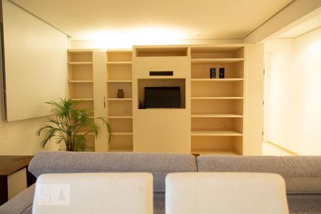 Apartamento à venda com 62m², 1 quarto e 1 vagaSala