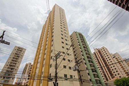 Apartamento à venda com 120m², 3 quartos e 2 vagasFachada