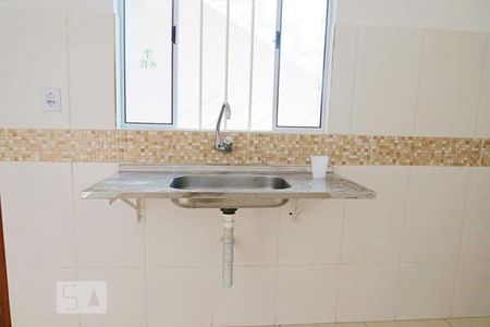 Pia de kitnet/studio para alugar com 1 quarto, 28m² em Vila Medeiros, São Paulo