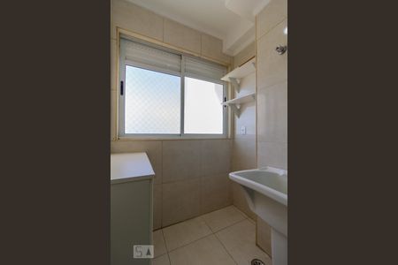 Apartamento à venda com 58m², 3 quartos e 1 vagaÁrea de Serviço