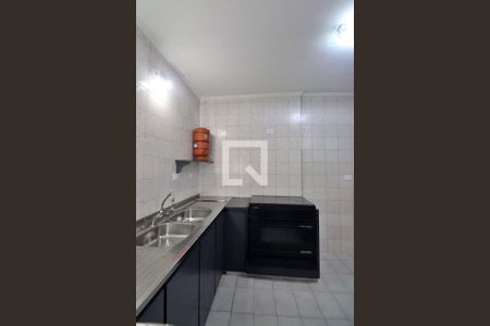 Casa à venda com 240m², 3 quartos e 3 vagasCozinha