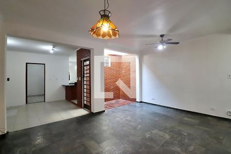 Sala de casa à venda com 3 quartos, 240m² em Campestre, Santo André