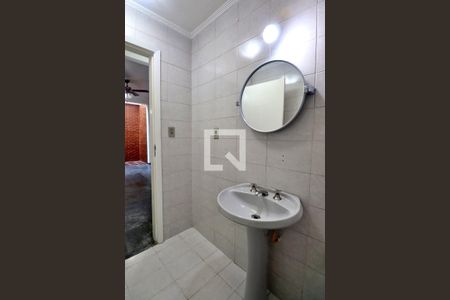 Casa à venda com 240m², 3 quartos e 3 vagasLavabo