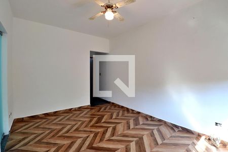 Casa à venda com 240m², 3 quartos e 3 vagasSuíte 3