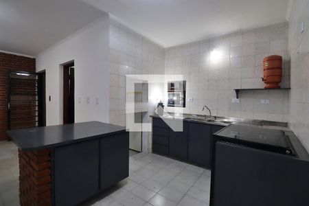 Casa à venda com 240m², 3 quartos e 3 vagasCozinha