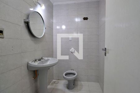 Casa à venda com 240m², 3 quartos e 3 vagasLavabo