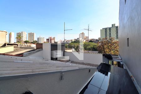 Casa à venda com 240m², 3 quartos e 3 vagasVista