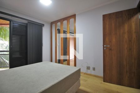 Quarto de apartamento à venda com 3 quartos, 165m² em Jardim Ampliação, São Paulo
