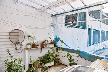 Casa à venda com 98m², 2 quartos e 1 vagaVaranda