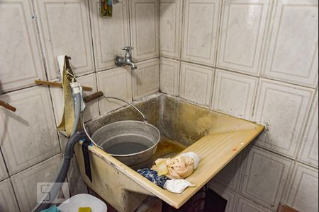 Casa à venda com 98m², 2 quartos e 1 vagaTanque